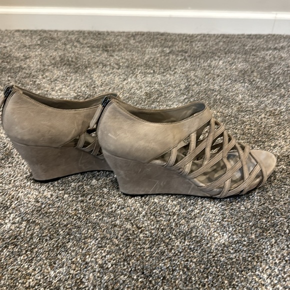 Eileen Fisher | cage lattice open toe zip back leather size 10 - Picture 2 of 8